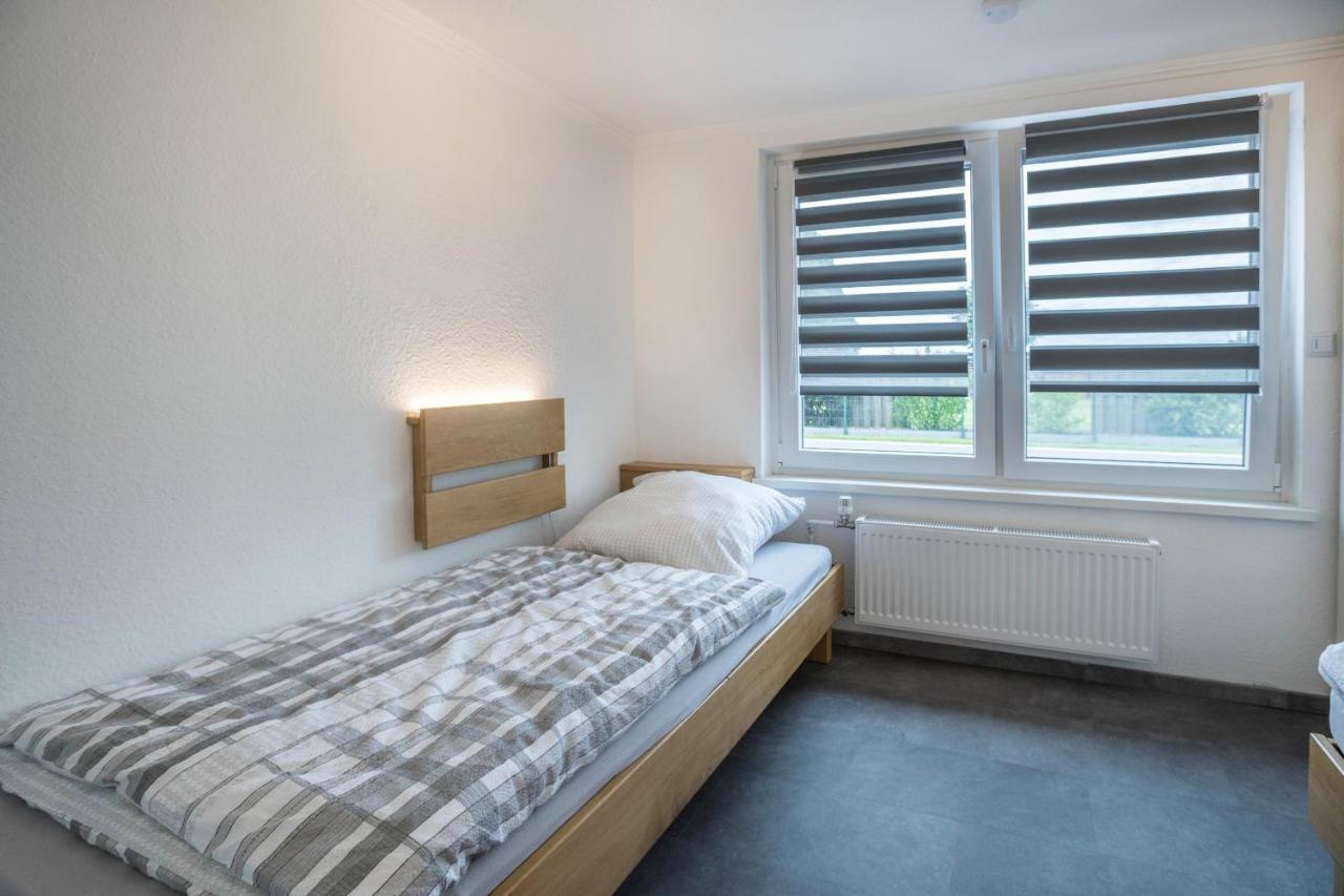 Ferienwohnung 9 Und 40 Thunum Bagian luar foto